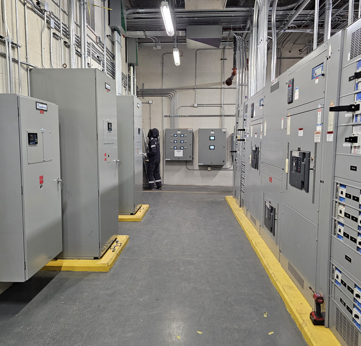 Switchgear lineup metered during a commercial load study