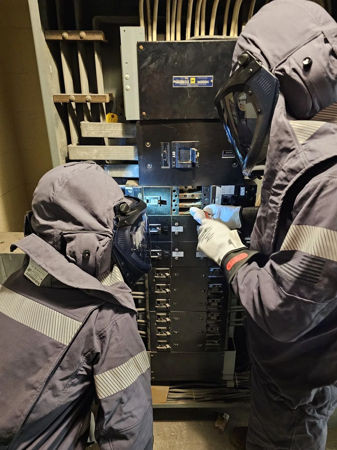 Arc flash study and labeling